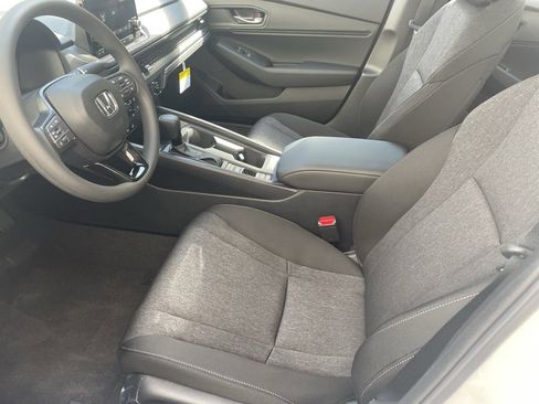 New 2025 Honda Accord SE image 13