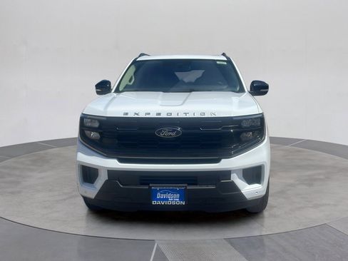 Used 2025 Ford Expedition Max Active AWD/4WD image 10