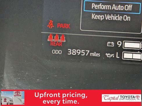 Used 2024 Toyota Tundra Limited AWD/4WD image 18