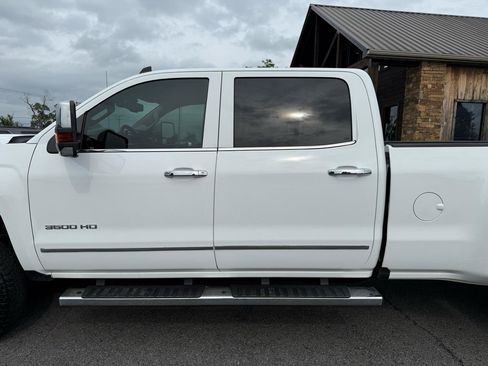 Used 2019 Chevrolet Silverado 3500 LTZ w/ Duramax Plus Package AWD/4WD image 39