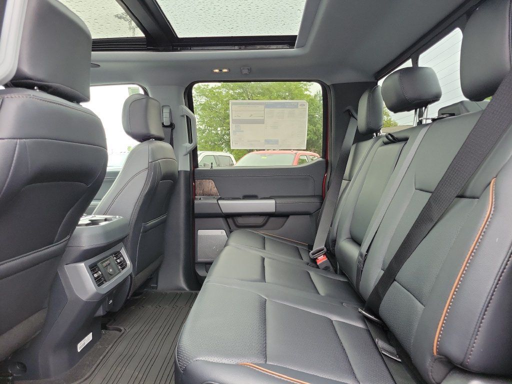 New 2027 Ford F250 Lariat w/ Tremor Off-Road Package AWD/4WD image 14
