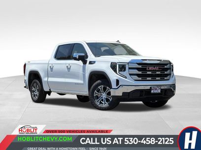 New 2026 GMC Sierra 1500 SLE w/ Preferred Package