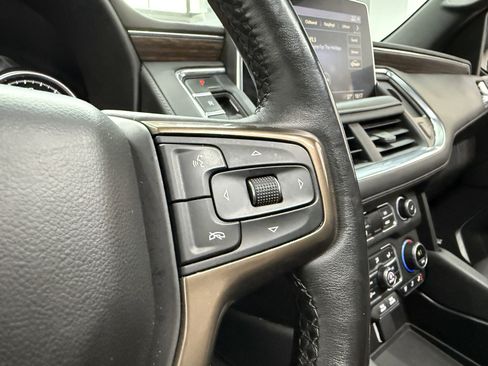 Used 2021 Chevrolet Suburban High Country image 15