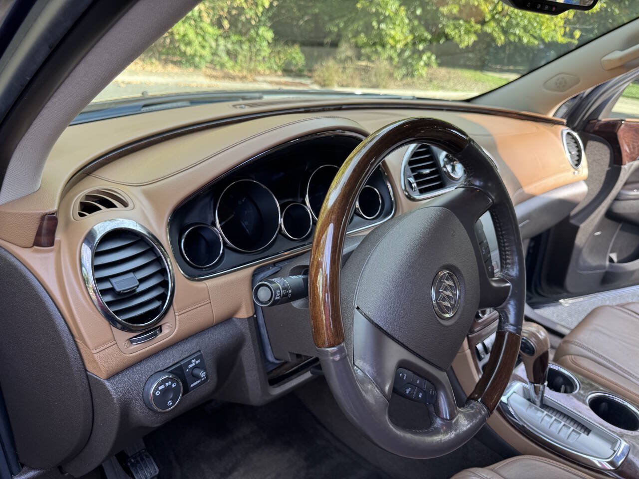 Used 2015 Buick Enclave Leather FWD image 14