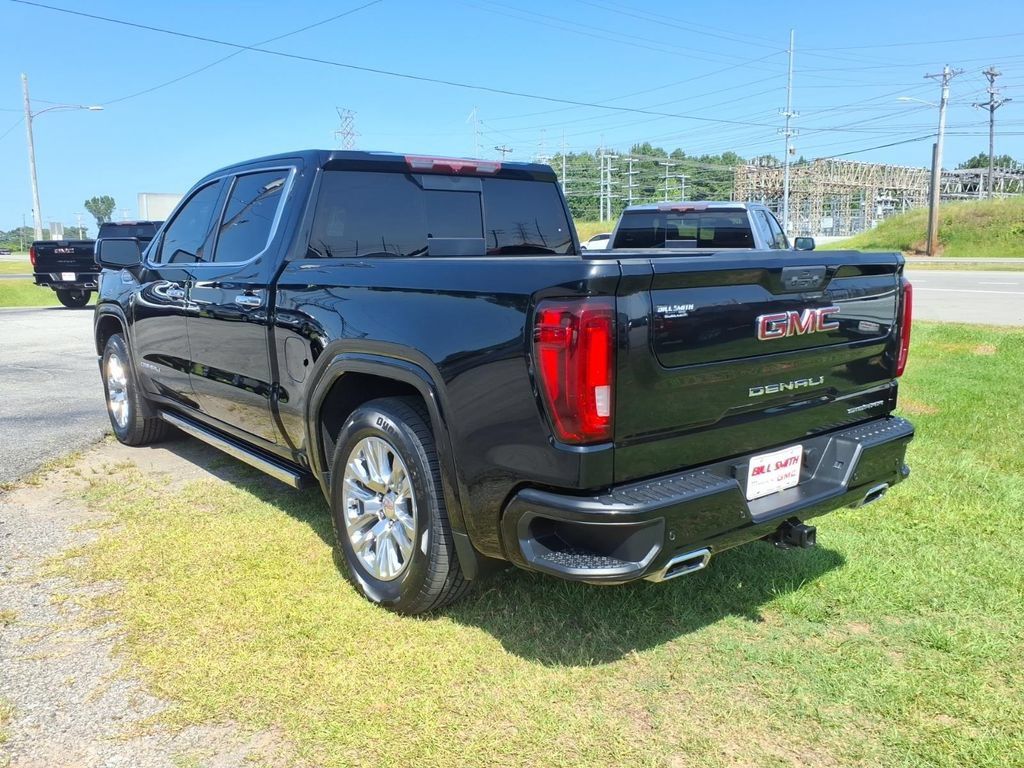 Used 2022 GMC Sierra 1500 Denali AWD/4WD image 5
