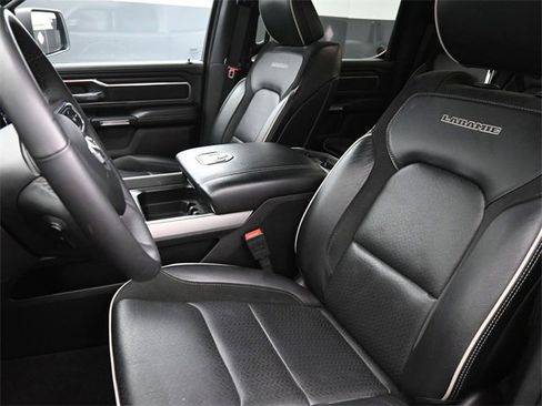 Used 2025 RAM 1500 Laramie image 13