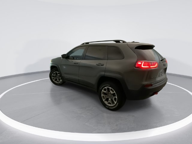 Used 2022 Jeep Cherokee Trailhawk AWD/4WD image 2