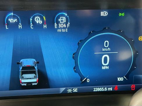 Used 2025 Ford F250 Platinum image 13