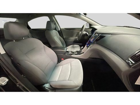 Used 2014 Hyundai Sonata Hybrid image 16
