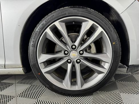 Used 2021 Chevrolet Malibu LT FWD image 44