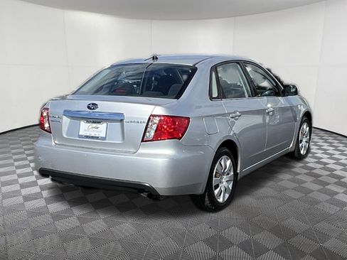Used 2010 Subaru Impreza 2.5i AWD/4WD image 6