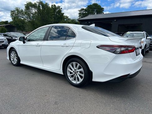 Used 2023 Toyota Camry LE image 6