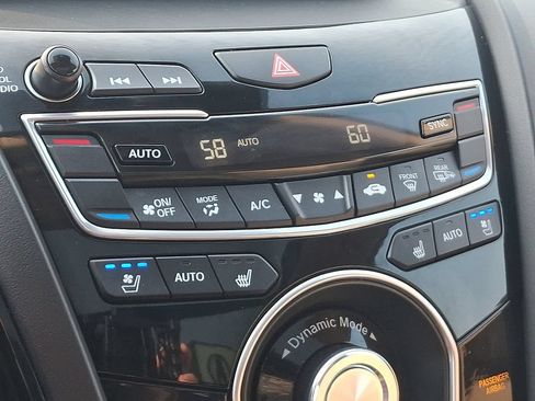 Certified 2023 Acura RDX AWD w/ Advance Package image 17