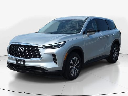 Used 2023 INFINITI QX60 Pure AWD/4WD image 11