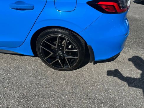 Used 2024 Honda Civic Sport Touring image 9