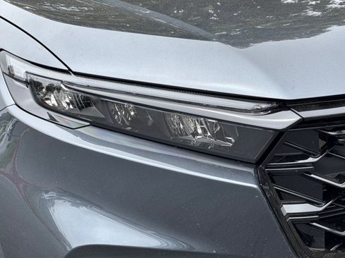 Used 2026 Honda CR-V Sport image 10