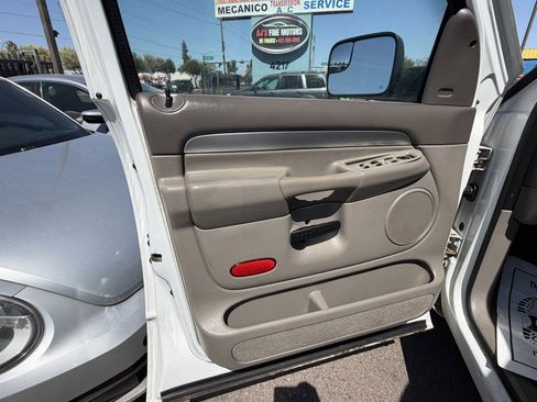 Used 2004 Dodge Ram 3500 Truck SLT w/ Trailer Tow Group RWD image 6