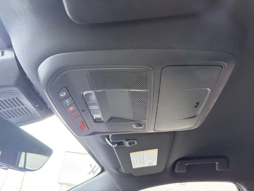New 2027 GMC Terrain Elevation w/ Elevation Premium Package FWD image 27