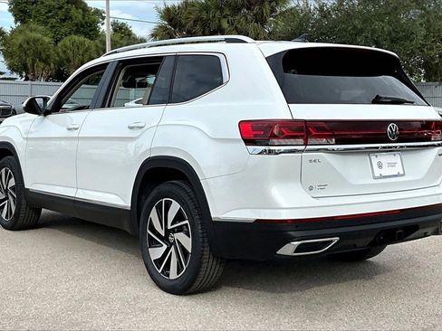 New 2026 Volkswagen Atlas SEL image 7