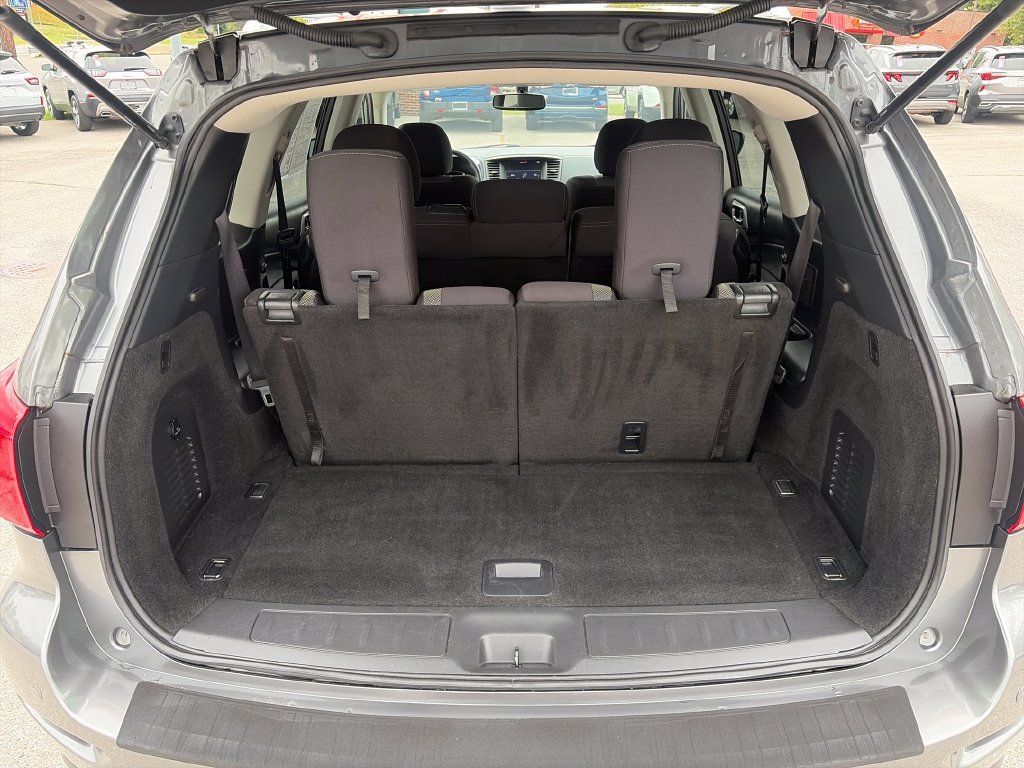 Used 2020 Nissan Pathfinder SV AWD/4WD image 22