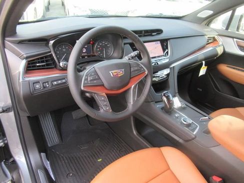 New 2025 Cadillac XT5 Premium Luxury w/ Technology Package image 14