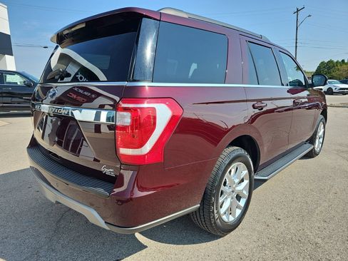 Used 2021 Ford Expedition XLT AWD/4WD image 7