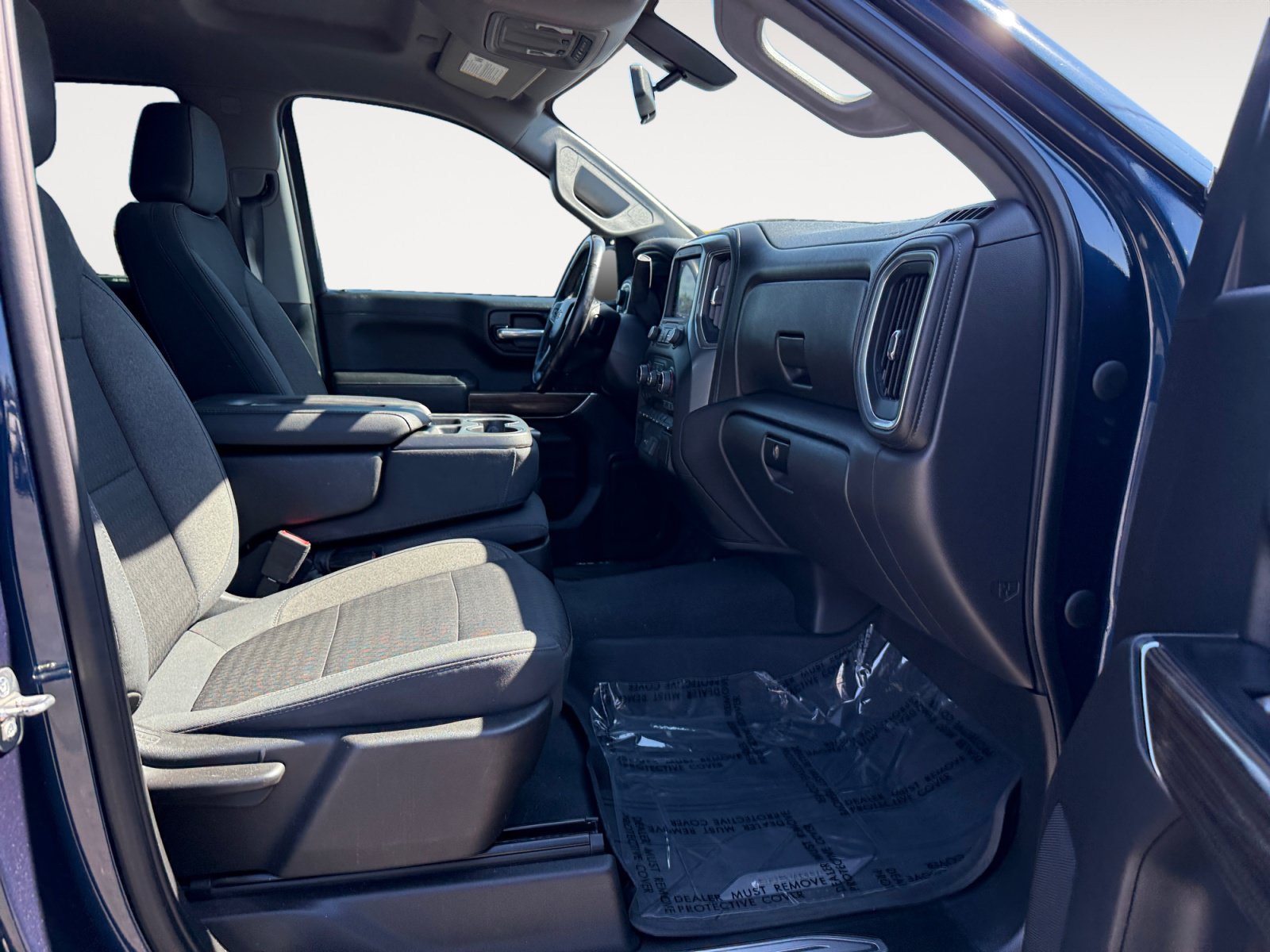 Used 2019 Chevrolet Silverado 1500 LT w/ All-Star Edition AWD/4WD image 19