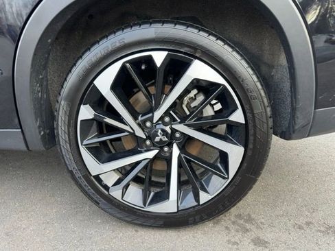 Used 2024 Mitsubishi Outlander SE AWD/4WD image 34