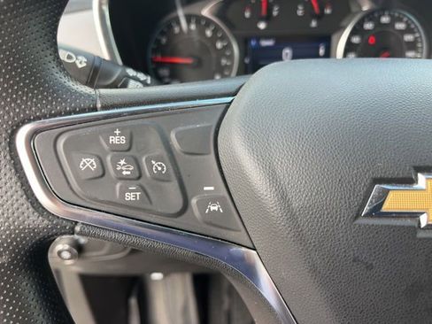 Used 2024 Chevrolet Equinox LS w/ LS Convenience Package image 16