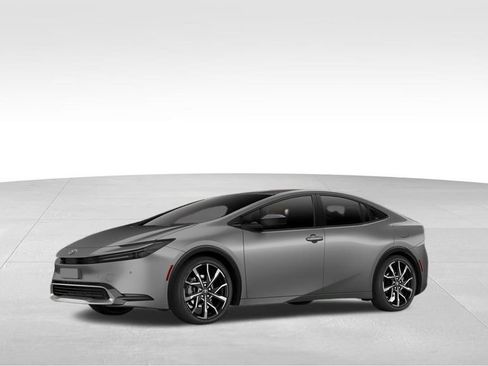 New 2026 Toyota Prius Plug-In Hybrid image 2