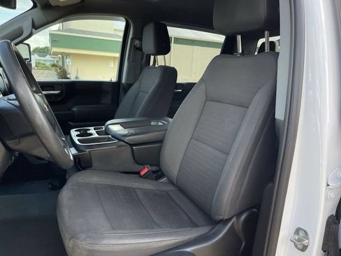 Used 2024 Chevrolet Silverado 2500 Custom w/ Custom Value Package AWD/4WD image 11