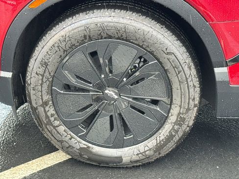 New 2026 Chevrolet Blazer EV LT w/ Midnight/Sport Edition image 24