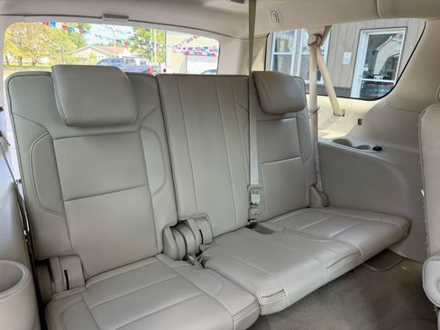 Used 2019 GMC Yukon XL Denali w/ Denali Ultimate Package AWD/4WD image 27
