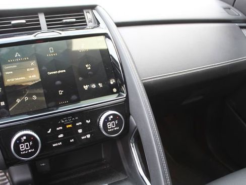 Used 2024 Jaguar E-PACE R-Dynamic SE image 15