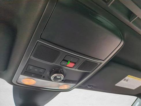 Used 2022 Volkswagen Passat 2.0T R-Line image 15