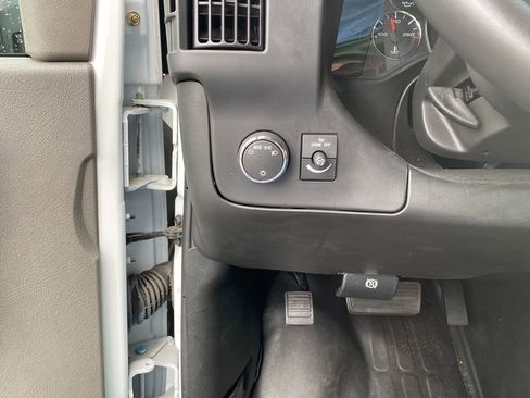 Used 2023 GMC Savana 3500 w/ Power Convenience Package image 14