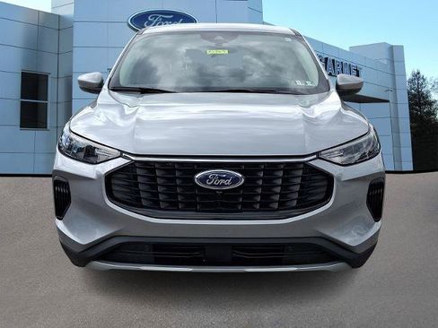Certified 2023 Ford Escape Active w/ Tech Pack #2 AWD/4WD image 2