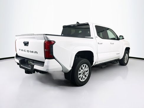 Used 2024 Toyota Tacoma SR5 image 9