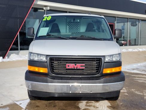 Used 2020 GMC Savana 2500 Work Van image 2