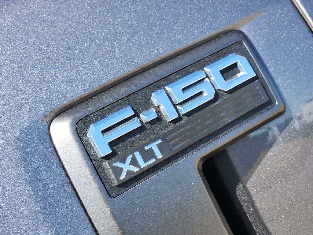 Used 2022 Ford F150 XLT w/ Equipment Group 302A High AWD/4WD image 12
