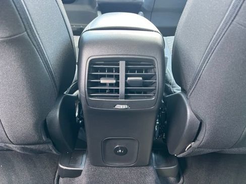 Used 2023 Ford Escape Active AWD/4WD image 18