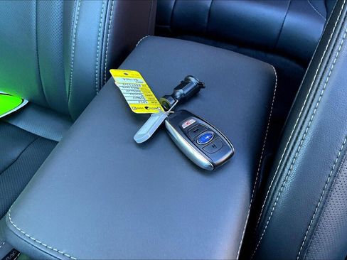 Certified 2025 Subaru Outback Touring XT w/ Tech Package 2 image 18