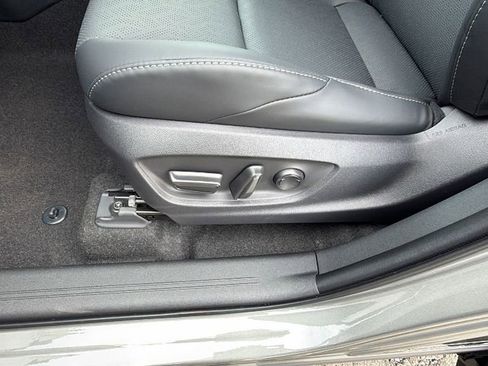 New 2026 Subaru Solterra Premium image 21