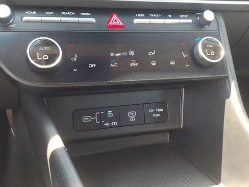Used 2024 Hyundai Sonata SEL FWD image 18