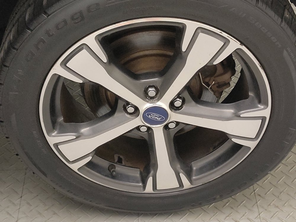 Used 2018 Ford Escape SEL w/ Ford Safe & Smart Package FWD image 31