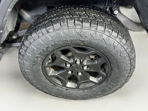 Used 2022 Jeep Gladiator Sport AWD/4WD image 29