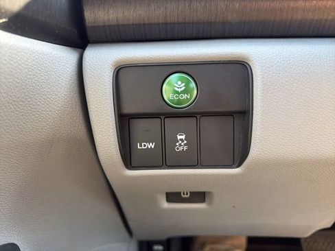 Used 2013 Honda Accord EX-L image 23