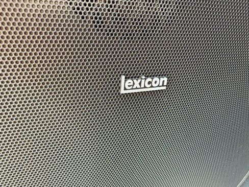 Used 2012 Hyundai Genesis 3.8 w/ Premium Pkg image 8