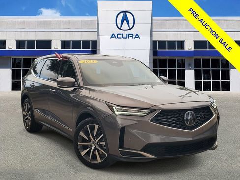 Used 2025 Acura MDX FWD w/ Technology Package image 1