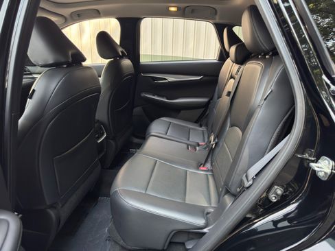 Used 2023 INFINITI QX50 Luxe FWD image 43